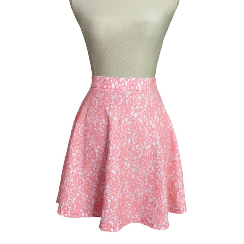 Pinkyotto A Line Lace Mini Skirt Sz Small Women EUC